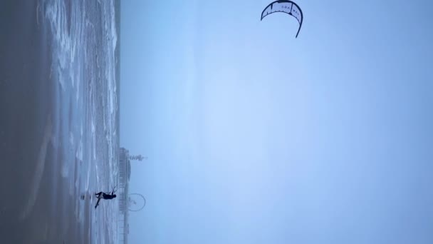 Men Black Suits Kitesurfing Slow Motion Extreme Sports Kiteboarding Vacation — Stock Video