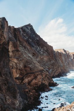 Madeira, Portekiz 'in kuzeydoğusundaki Saint Lawrence Noktası.