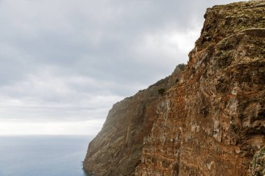 Cabo 'lu Cliff Girao ve Atlantik Okyanusu, Madeira Adası, Portekiz