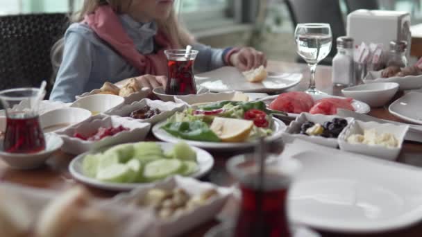 Turkish Breakfast Restaurant Turkey Family Has Plentiful Breakfast Way — Stock Video