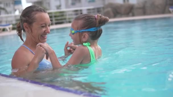 Mom Little Daughter Swim Pool Together Happy Woman Hugging Little — Stock Video