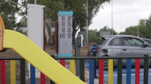 Electric Car Charged Gas Station Playground Europe Spain 2023 — Stock Video