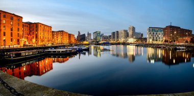 Albert dock Liverpool, İngiltere