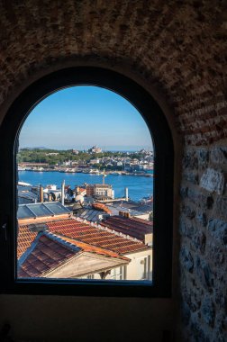 Pencereden İstanbul kenti