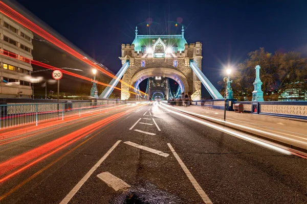 Könnyű Túraútvonal Mentén Londoni Tower Híddal — Stock Fotó