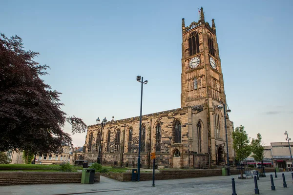 Blick Auf Den Turm Der Pfarrkirche Peters Zentrum Von Huddersfield — Stockfoto