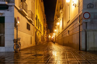Granada, İspanya 'da bir sokak. 
