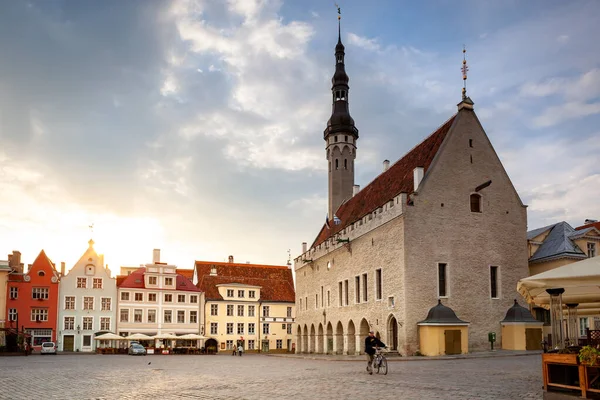 Câmara Municipal Noite Tallinn Estónia — Fotografia de Stock