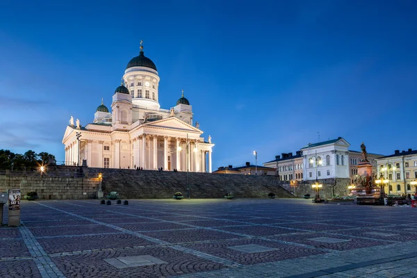Catedral Helsínquia Está Situada Numa Praça Senado Centro Cidade Helsínquia — Fotografia de Stock