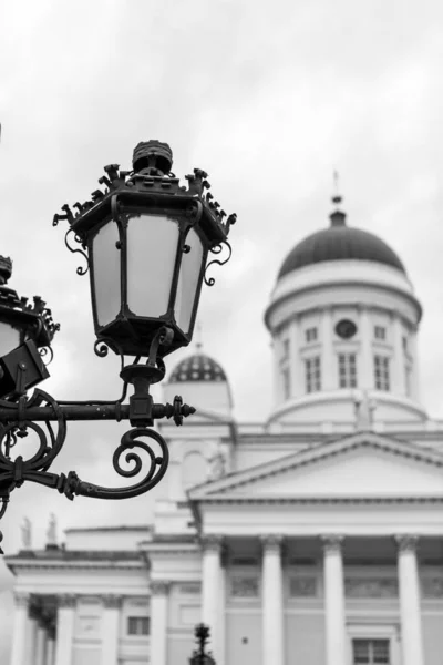 赫尔辛基大教堂位于芬兰赫尔辛基市中心 — 图库照片