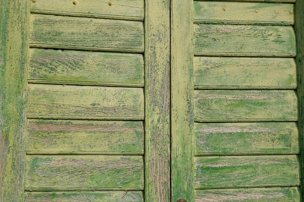 Gamla Trä Gröna Fönsterluckor Bakgrund Närbild Gröna Träplankor Texturerad Bakgrund — Stockfoto