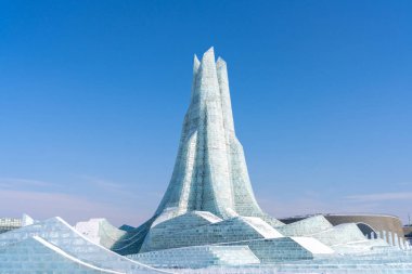 Harbin Uluslararası Buz ve Kar Heykeli Festivali, Çin 'in Harbin kentinde her yıl düzenlenen bir kış festivali. Dünyanın en büyük buz ve kar festivali..