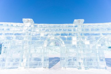 Harbin Uluslararası Buz ve Kar Heykeli Festivali, Çin 'in Harbin kentinde her yıl düzenlenen bir kış festivali. Dünyanın en büyük buz ve kar festivali..