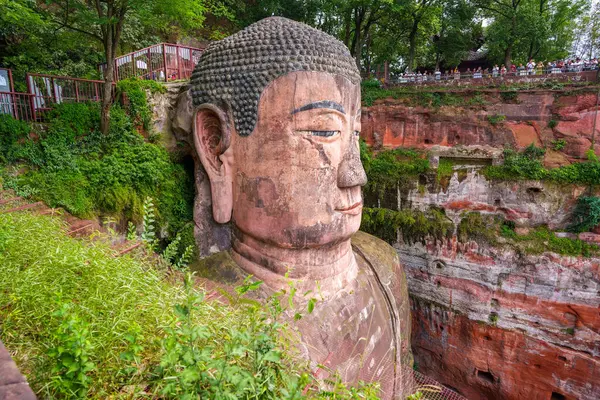 stock image SICHUAN, CHINA-MAY 19, 2024-The Giant Leshan Buddha is the biggest and tallest stone Buddha statue in the world in the southern part of Sichuan, China, near the city of Leshan.