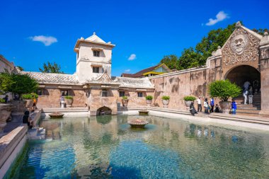 Yogyakarta, Endonezya-AUG 05, 2024 Taman Sari Su Kalesi, Endonezya Yogyakarta Sultanlığı 'nın eski kraliyet bahçesi..