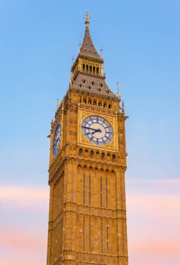 Londra, İngiltere 'deki Big Ben kulesine yakın..