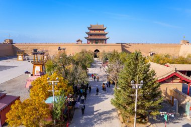 GANSU, ÇİN - 20, 2024-Jiayuguan Ming Hanedanı 'nın batı ucunda, Çin' in Gansu şehrindeki ipek yol