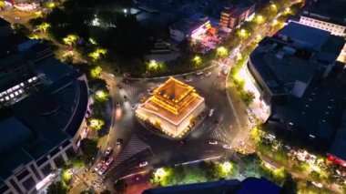 ZHANGYE, ÇİN - 18, 2024 Zhangye Davul Kulesi 'nin havadan görünüşü, Zhangye, Gansu, Çin