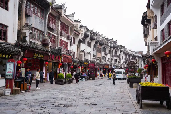 Zhenyuan, Guizhou, Çin-APR 07, 2025 - Zhengyuan antik kenti Guizhou 'nun doğusunda yer almaktadır..