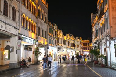Haikou, China-SEP 13, 2025-Zhongshan Road particularly known for its historic Qilou Arcade Houses, are a key part of the city's cultural heritage, is the capital and most populous city of Hainan.