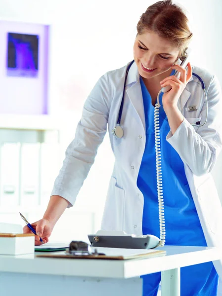 Serious Doctor Phone Her Office — Stock Photo, Image