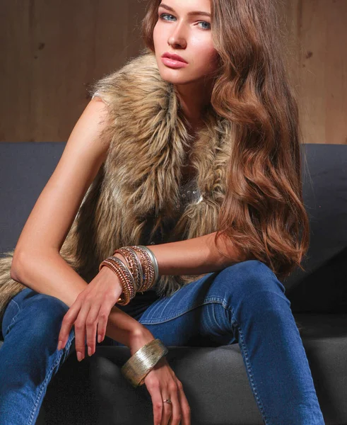 Young Beautiful Fashion Woman Fur Coat Sitting Sofa — Stock Photo, Image