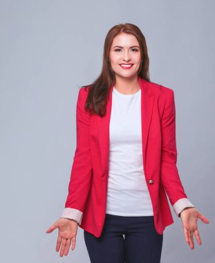 Konfeti kutlama parti güzel mutlu kadın. Doğum günü veya yeni yıl arifesi kavramı kutlama