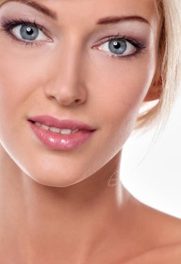 Güzel kadın izole üzerinde beyaz arka plan ile. Güzel kadın.