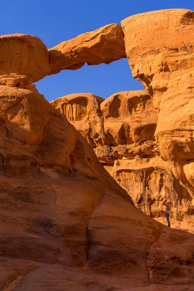 Wadi Rum Desert Jordan Famous Frouth Stone Natural Bridge Arch — Stock Photo, Image
