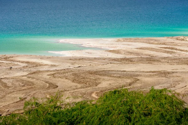 Ürdün, Ölü Deniz kıyısı, tuz kristalleri dokusu, yüksek açı görünümü