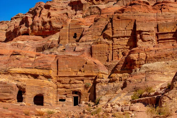 Cueva Antigua Ciudad Petra Jordania Petra Famoso Sitio Histórico Arqueológico — Foto de Stock