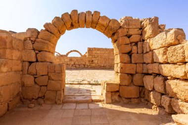 Qasr Al Hallabat 'ın Ürdün' deki çöl kalesinin içi.