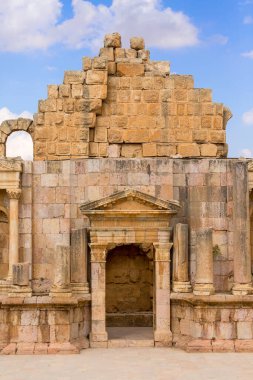 Jerash, Gerasa arkeoloji sahasındaki Roma amfitiyatrosunun yakın plan detayları.