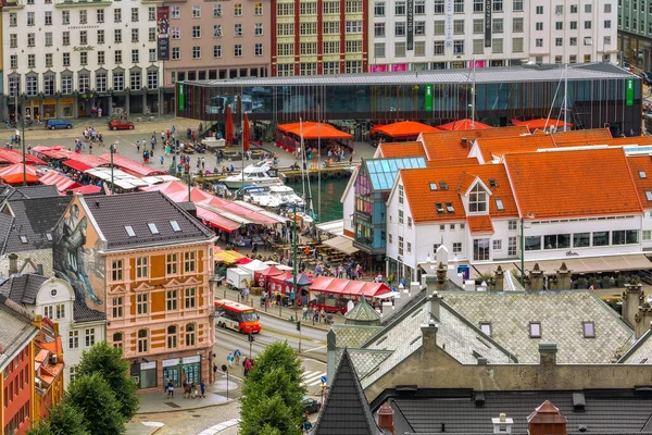 Bergen Noruega Julho 2018 Vista Aérea Paisagem Urbana Com Mercado — Fotografia de Stock