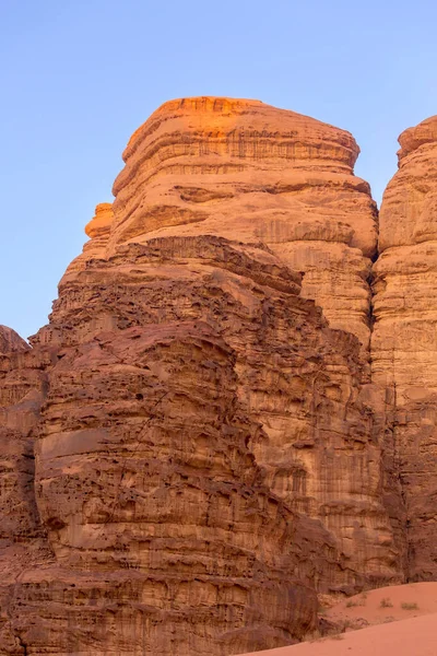 Wadi Rum Jordanië Het Oranje Zand Woestijn Landschap Zandsteen Bergen — Stockfoto