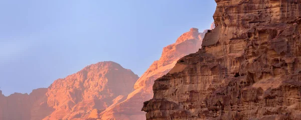 Wadi Rum Jordanie Désert Sable Orange Les Montagnes Jabal Qattar — Photo