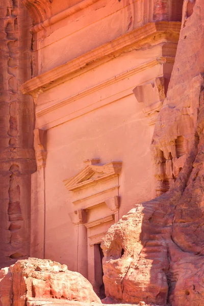 Petra Jordánsko Starobylé Nabatejské Královské Hrobky Hlavní Ulice — Stock fotografie
