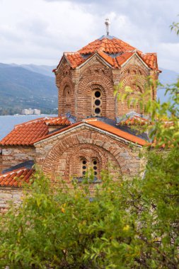 Kaneo 'daki Aziz John Kilisesi, Ohri Gölü, Kuzey Makedonya yakın çekim manzarası