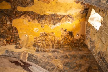 Kureyr Amra veya Kureyir Amra, Ürdün - 6 Kasım 2022: Çöldeki kalelerden biri olan Qasr Amra 'nın Freskleri