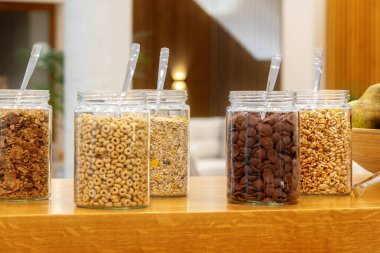 Masada gevrek seçenekleri kavanozlarıyla Otel Büfesi Kahvaltısı