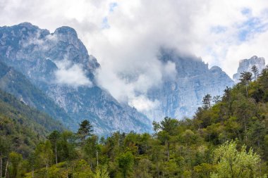 İtalyan Dolomite Alpleri, İtalya 'daki Dolomitler, Sonbaharda yüksek panorama