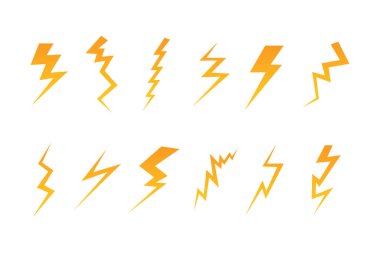 Beyaz arka planda on adet stilize edilmiş sarı yıldırım simgesi koleksiyonu..