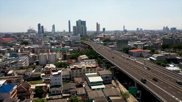 Повітряний Вид Зайнятих Машин Затором Годину Пік Дорозі Мосту Бангкок — стокове відео