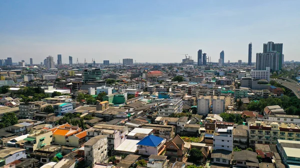 Vista Piso Superior Das Ruas Bangkok Edifícios Altos Telhados Pequenas — Fotografia de Stock