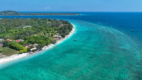 Gili Hava Adası, Endonezya Adalarındaki Güzel Tropikal Kıyı.