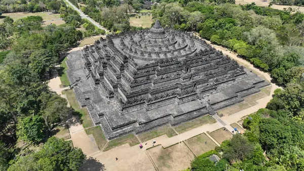 Dünyanın en büyük Budist tapınağı Havacılık manzarası.