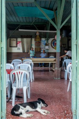 10 Temmuz 2023: Kolombiya 'nın Pijao şehrinde Bilardo Salonu' nun Kapalı Manzarası