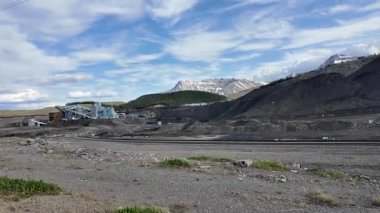 Benimki Kanada Kayalıklarında.