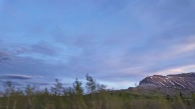 Kanada Kayalıkları 'nda bahar sonu