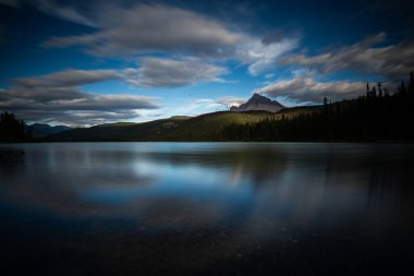Kanada Kayalıklarında yaz başları
